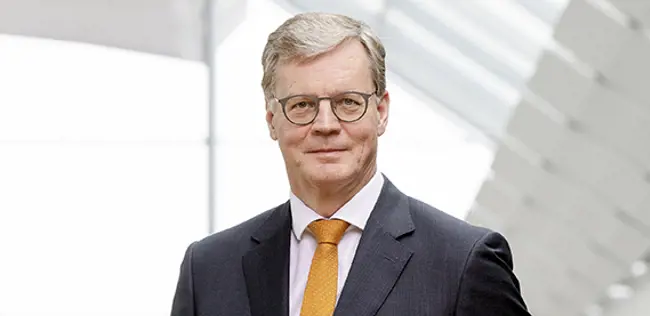 瓦尔麦特公司管理团队