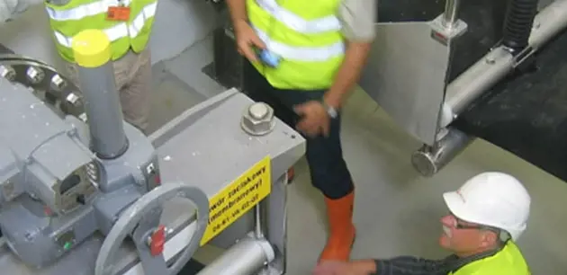 Flowrox阀门控制在污水厂污泥流已经十年没有任何问题