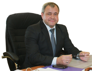 Tufanov先生，董事会生产开发技术总监